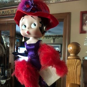 Betty boop figurine